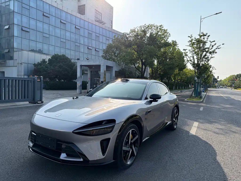 Xiaomi 小米YU7 2025