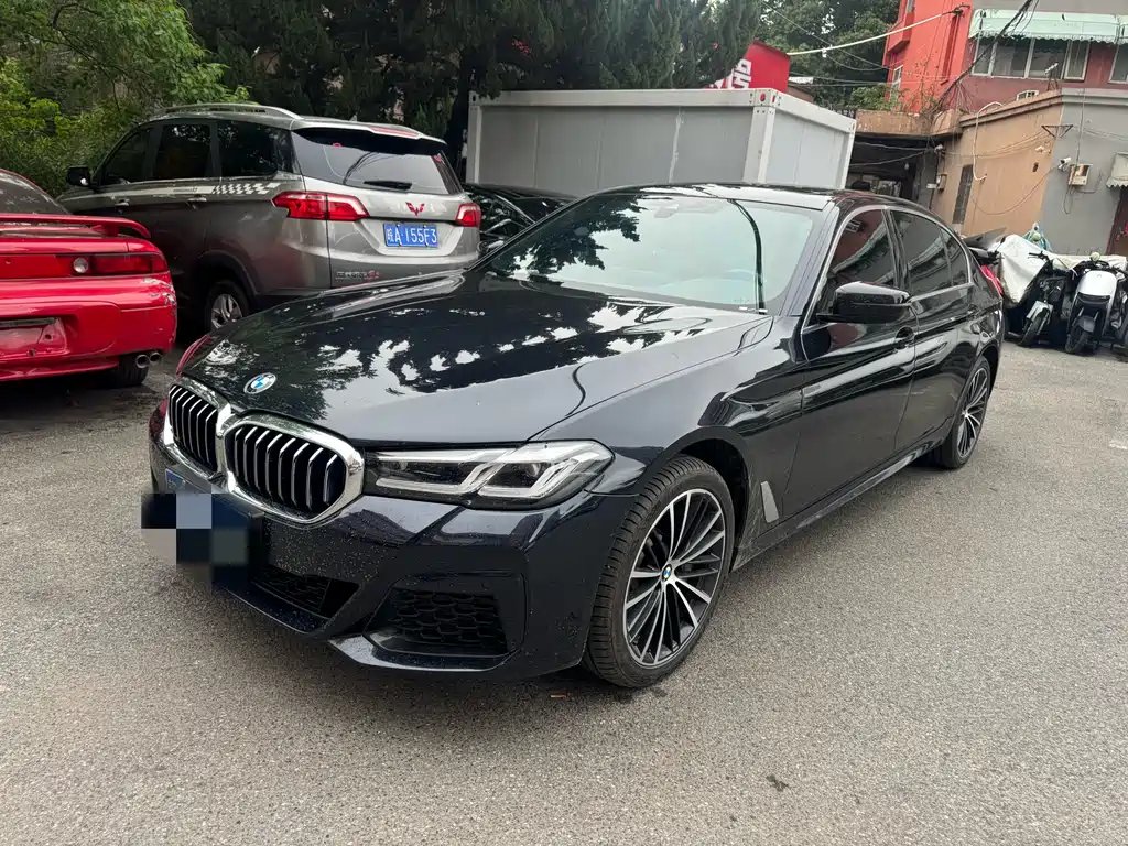 BMW 5 Series 2023