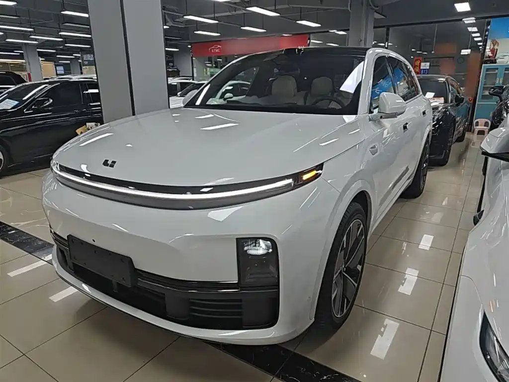 Li Auto Li L7 2026