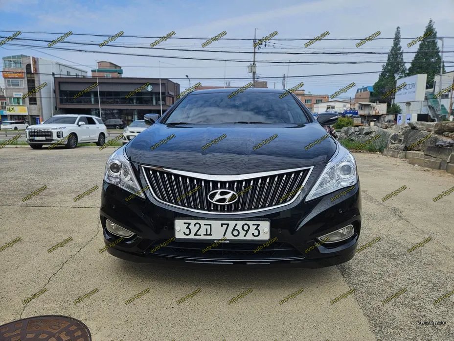 Hyundai Grandeur 2012