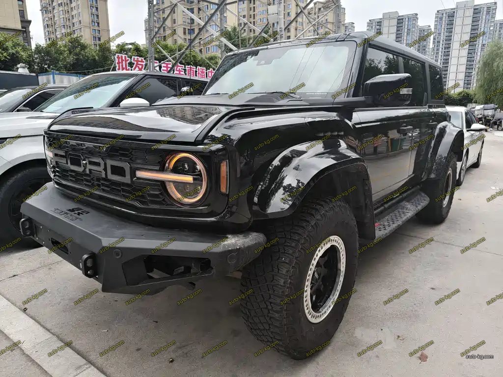 Ford Bronco 2024