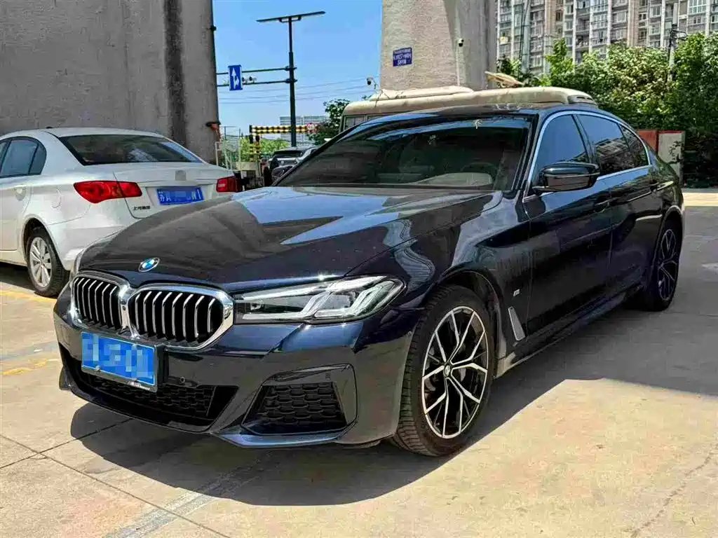 BMW 5 Series 2024