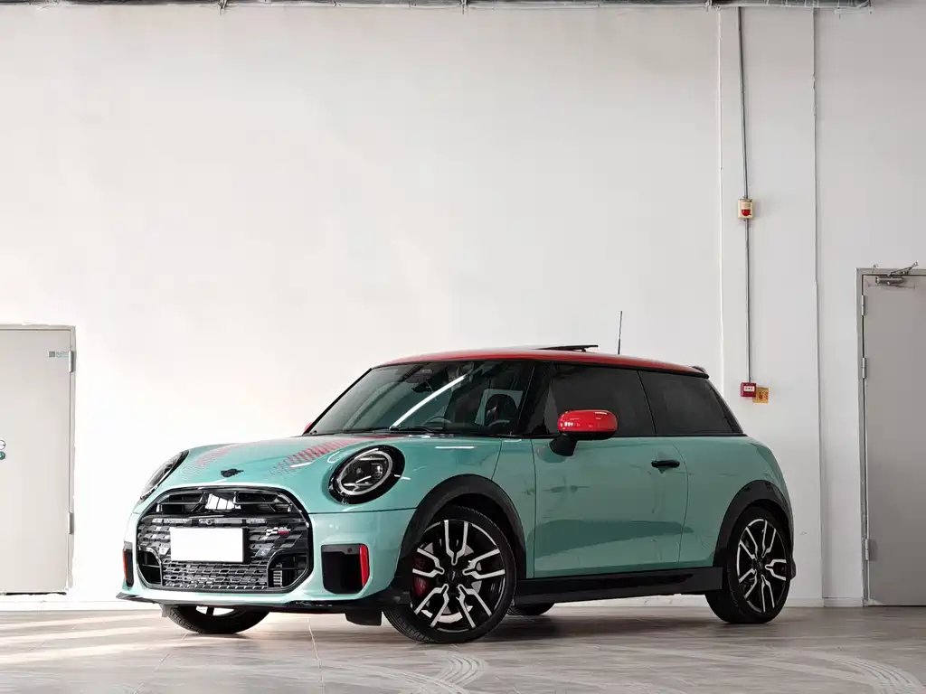 Mini Mini JCW 2025