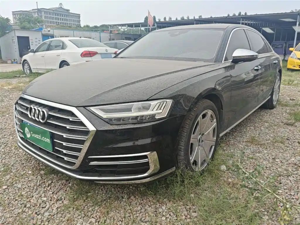 Audi A8 2021