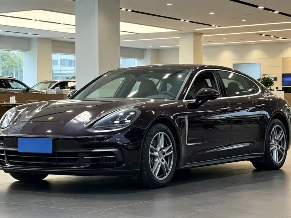 Porsche Panamera 2019