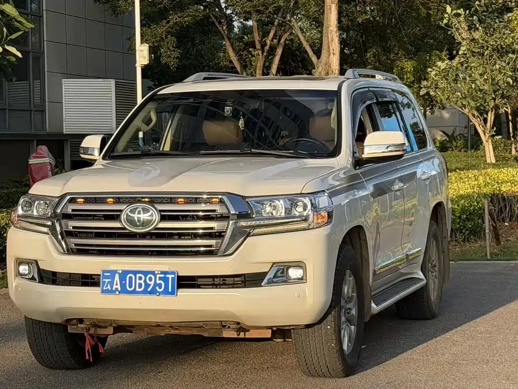 Toyota Land Cruiser 2018