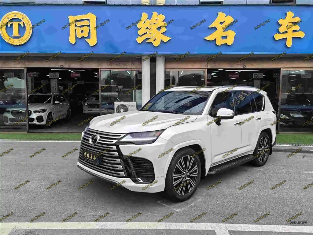 Lexus LX 2025