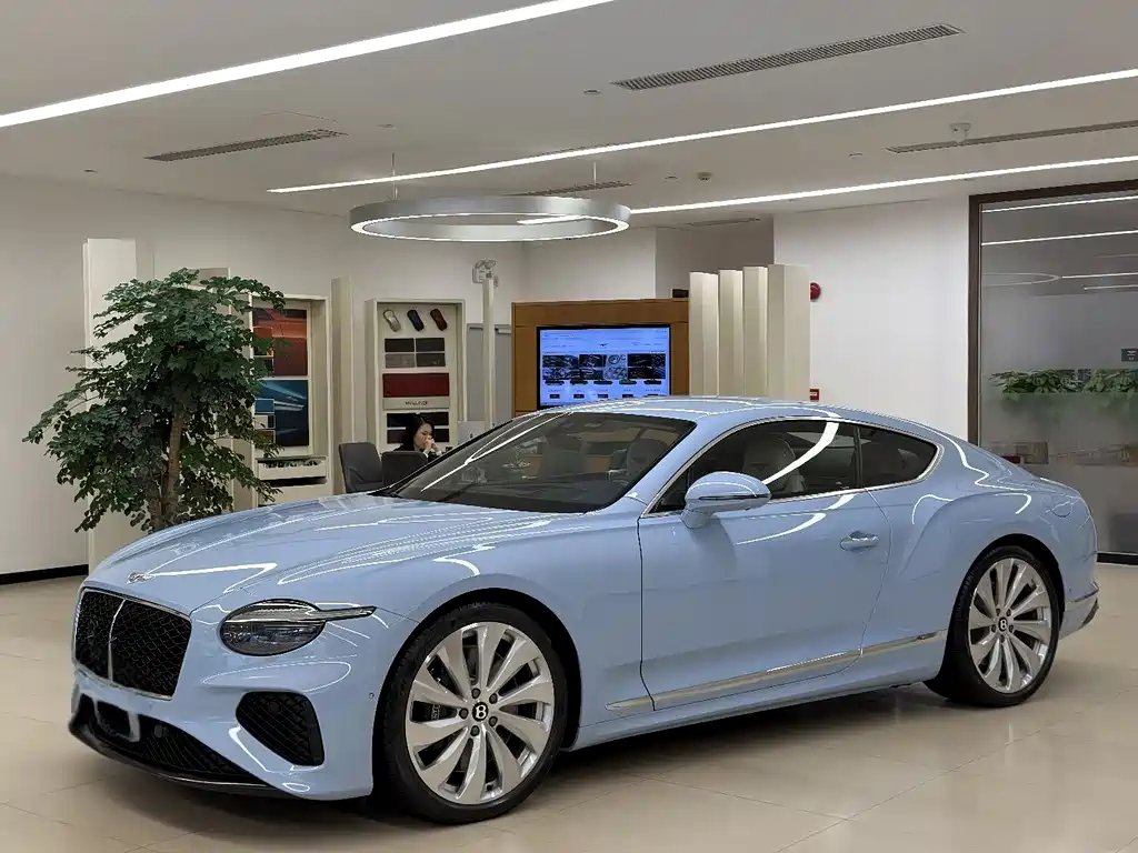 Bentley Continental PHEV 0