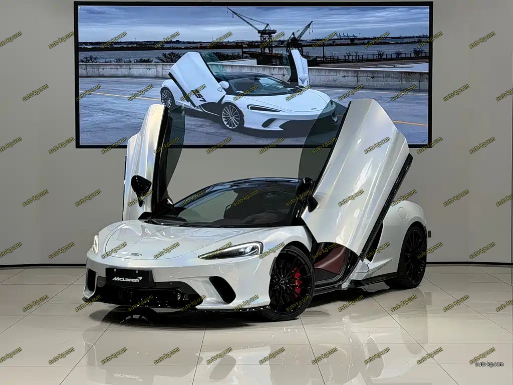 McLaren GT 2022