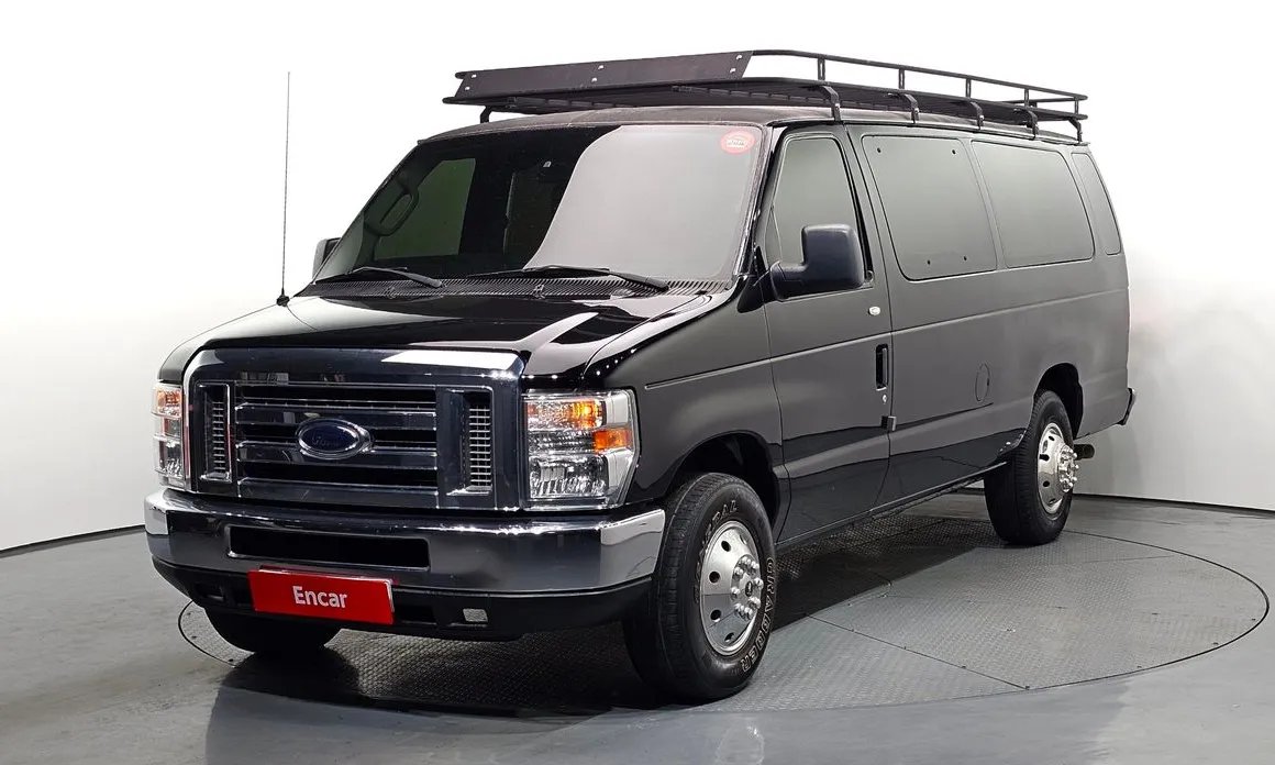 Ford E-Series 2012