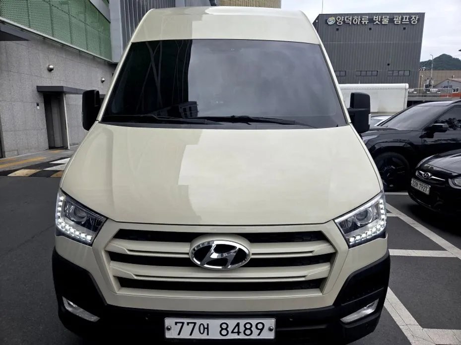 Hyundai Solati 2016