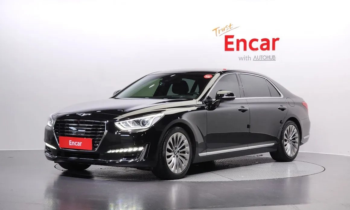 Genesis EQ900 2016 — фото 1 из 20