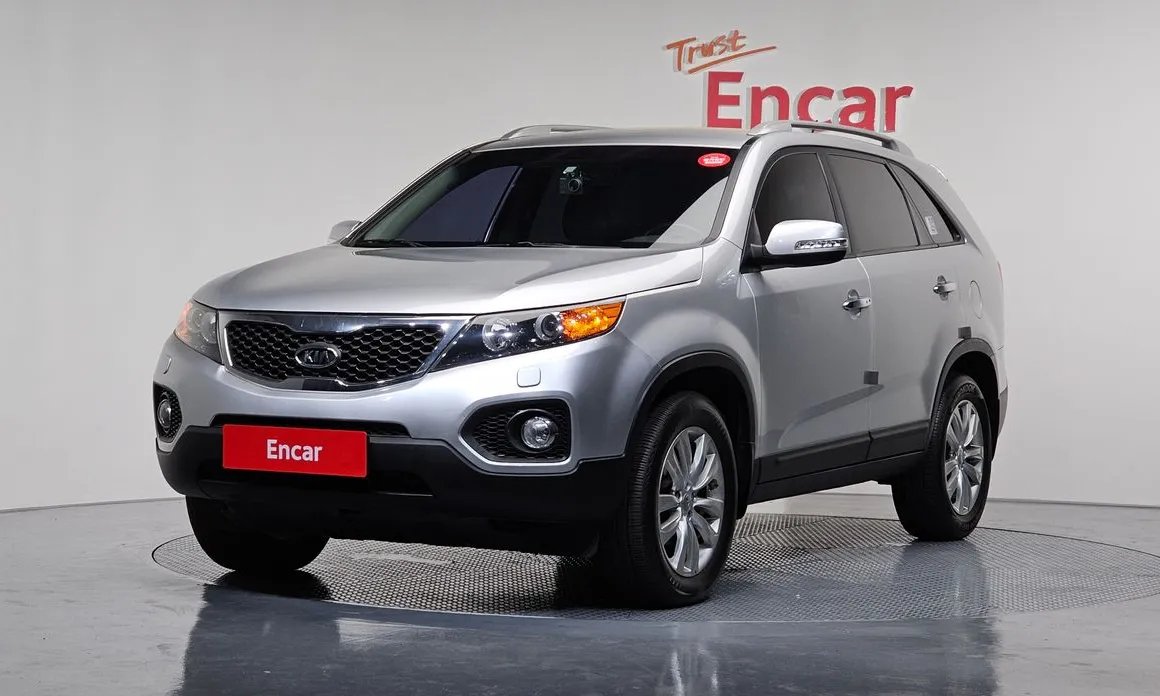 Kia Sorento 2012 — фото 1 из 20