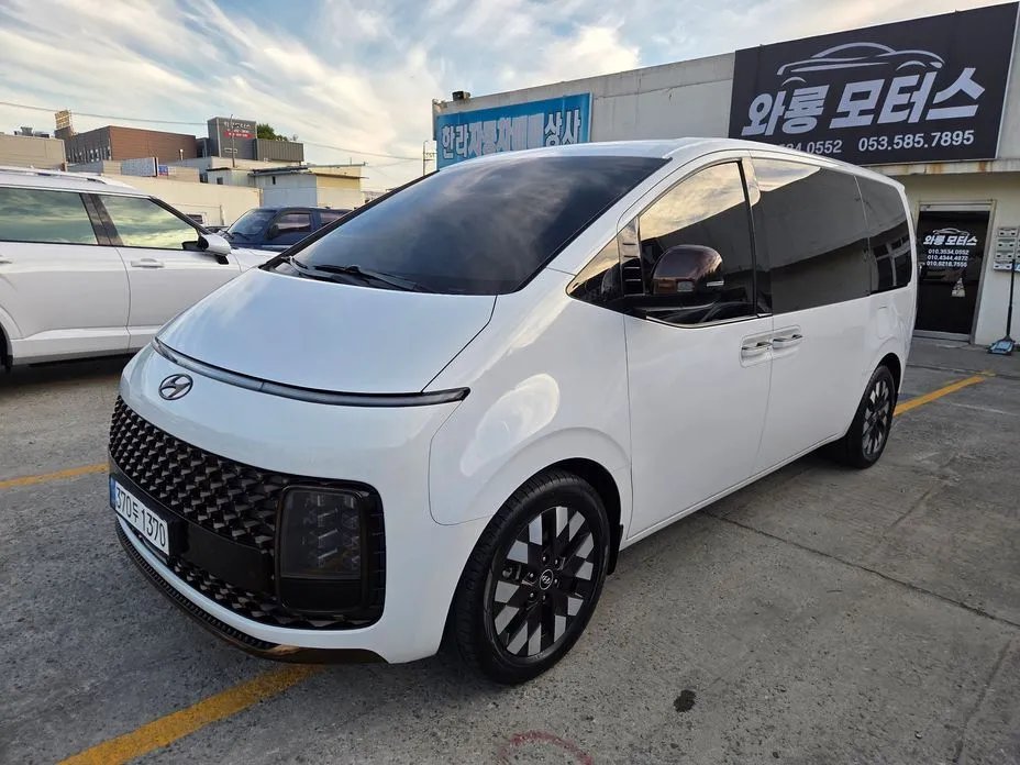 Hyundai Staria 2022