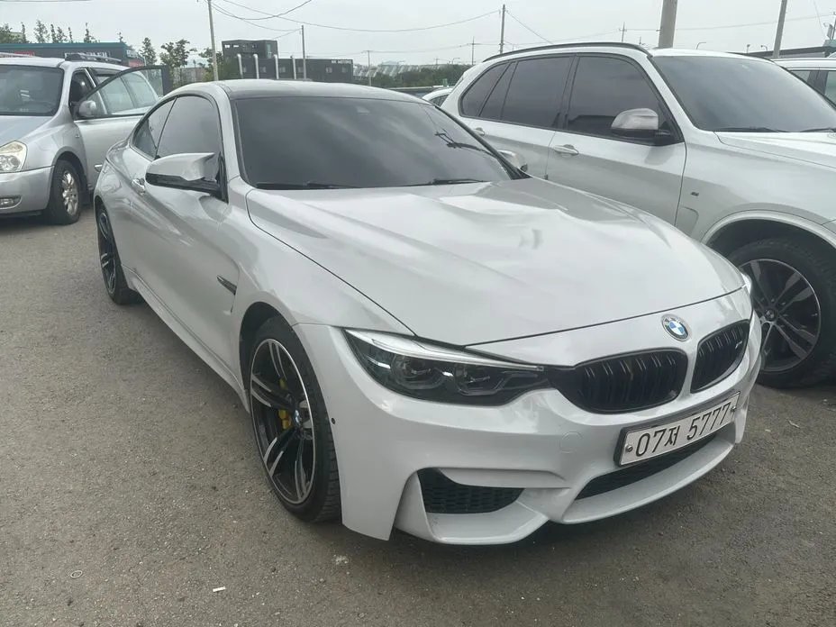 BMW M4 2018