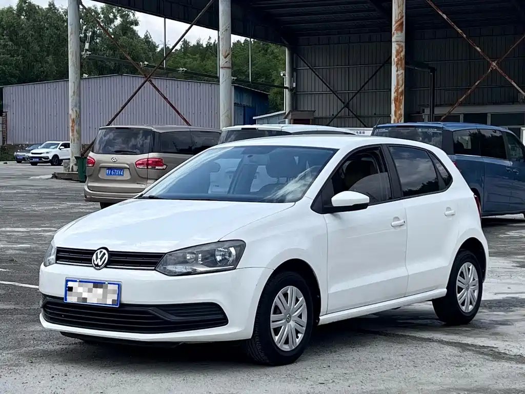 Volkswagen Polo 2015
