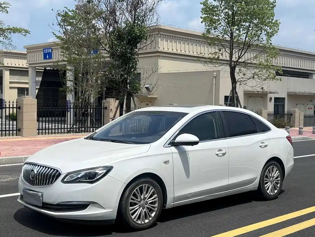 Buick Excelle 2015