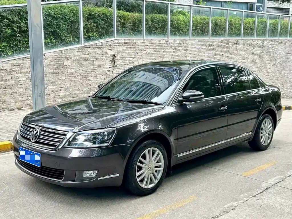 Volkswagen Passat Lingyu 2010