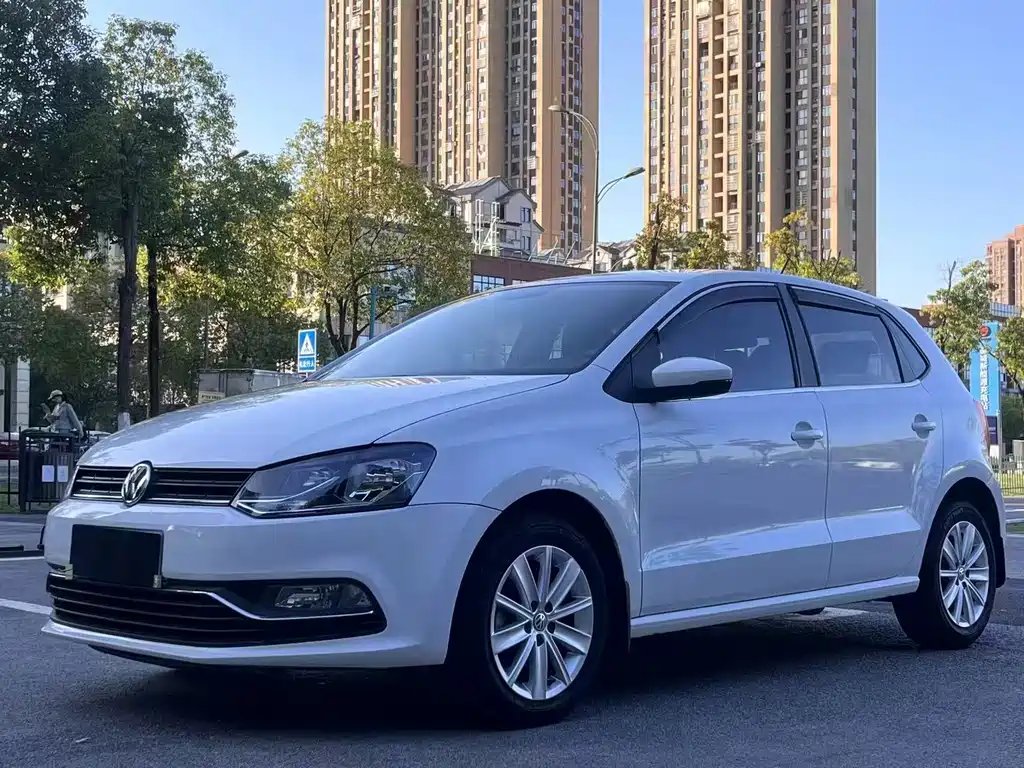 Volkswagen Polo 2015
