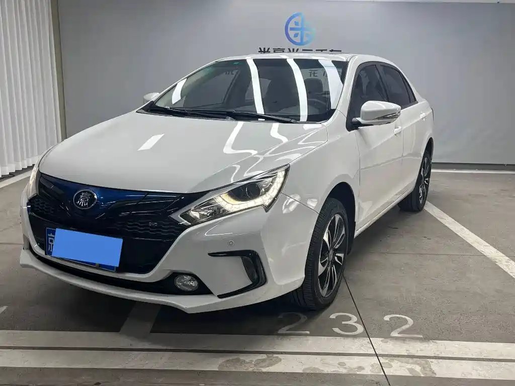 BYD Qin NEV 2017