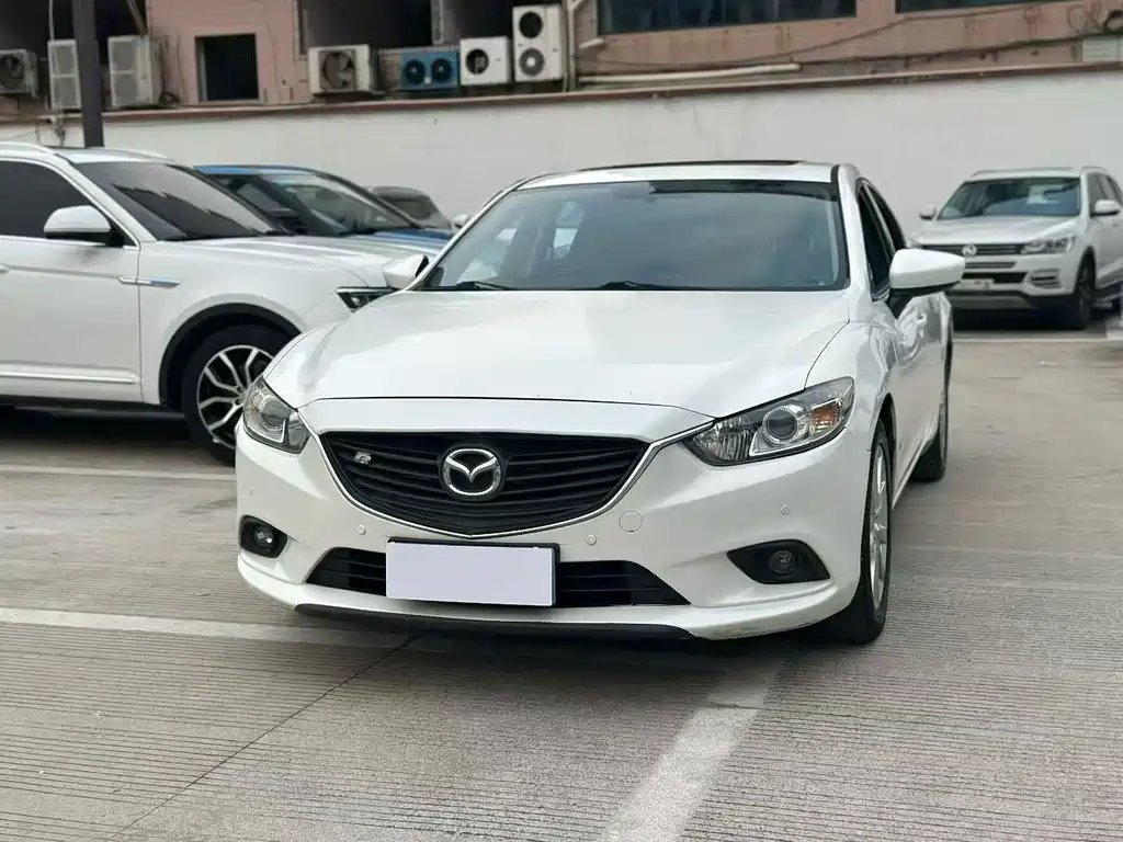 Mazda Atenza 2015