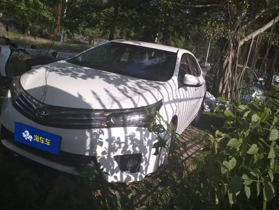 Toyota Corolla 2015
