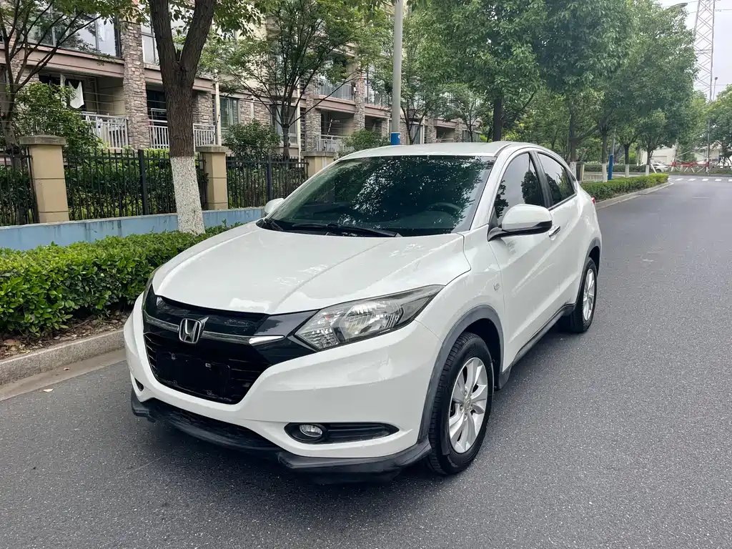 Honda Vezel 2015