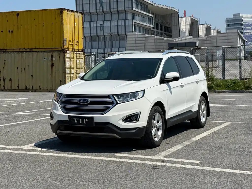 Ford Edge 2015