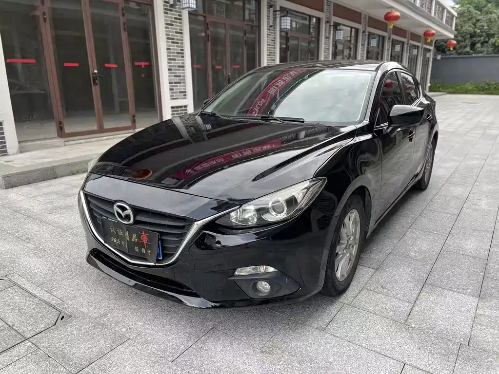 Mazda 3 Axela 2016