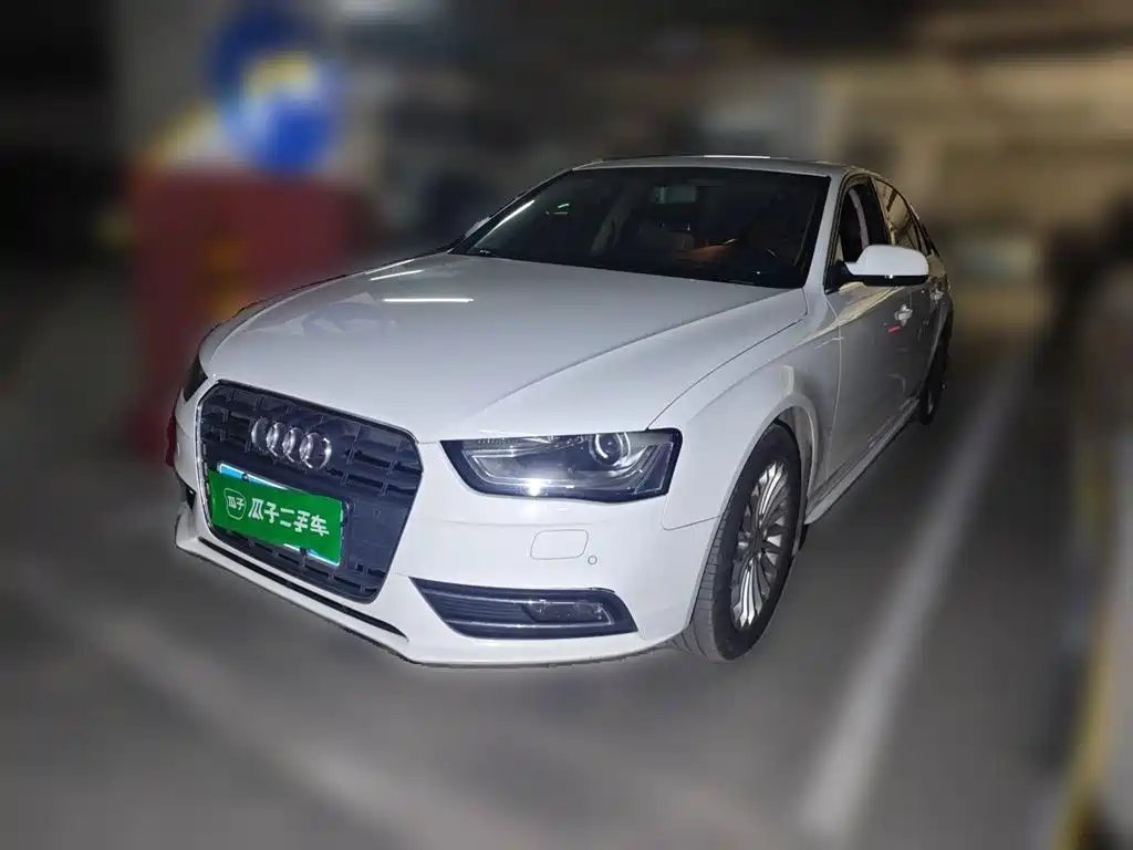 Audi A4L 2014