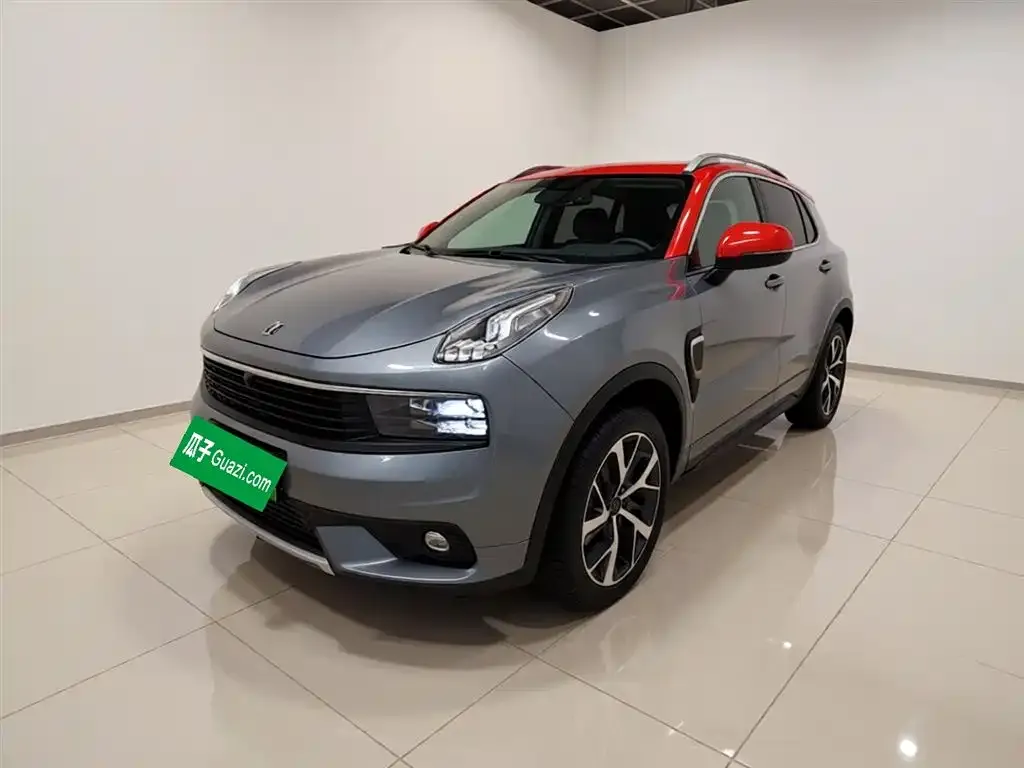 Lynk & Co 01 EM-P 2019 — фото 1 из 26