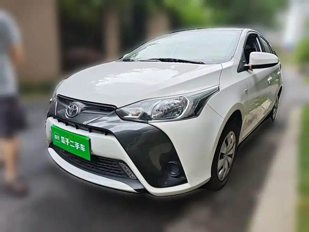 Toyota Yaris L 2021 — фото 1 из 26