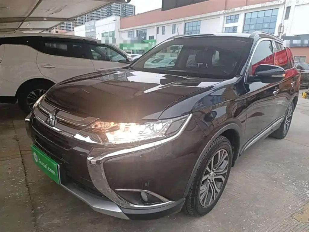 Mitsubishi Outlander 2017