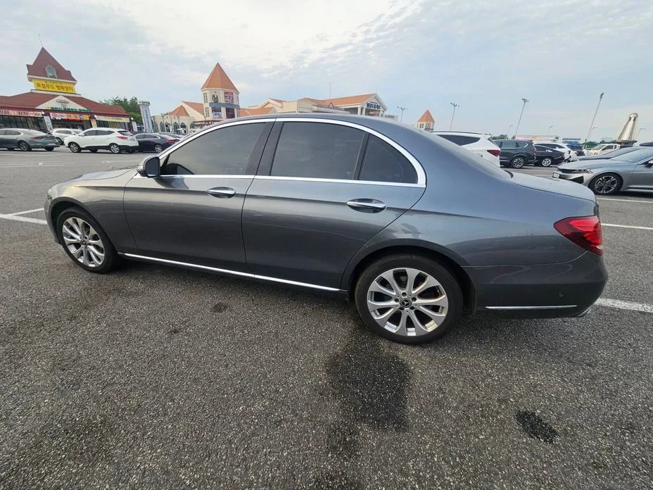 Mercedes-Benz E-Class 2018