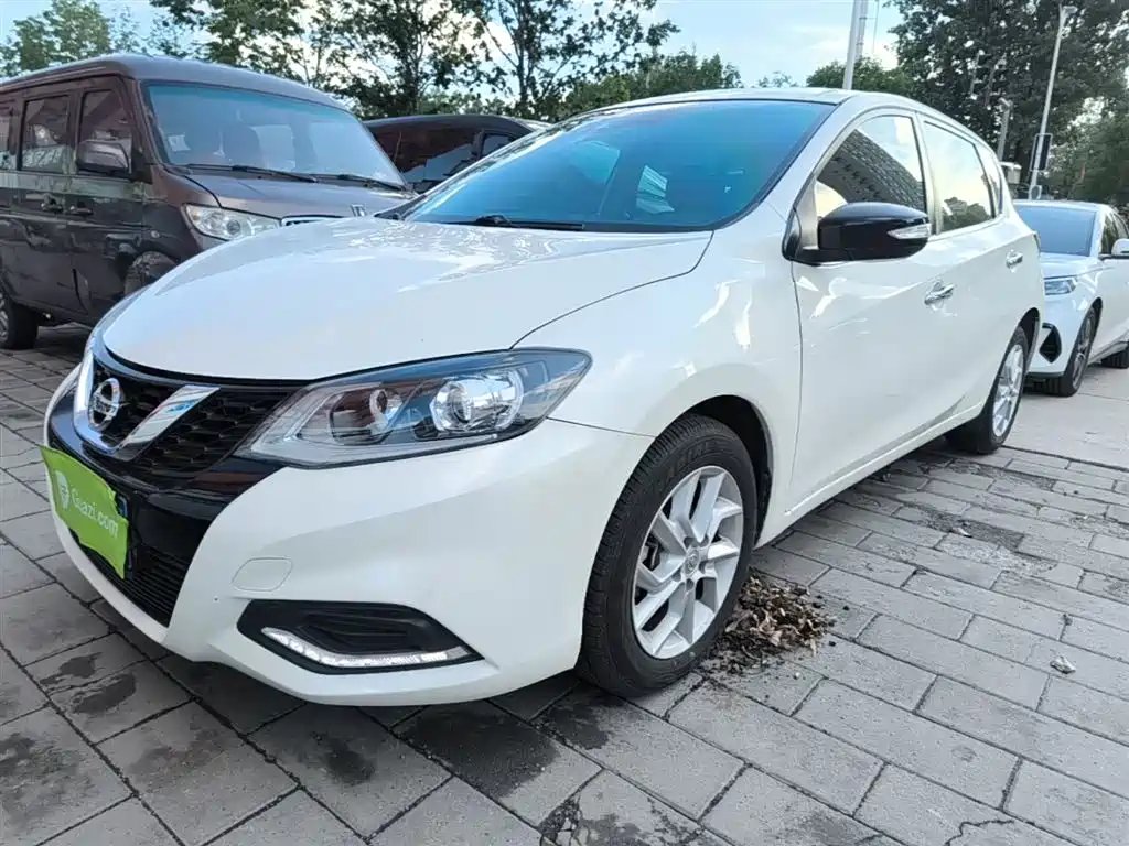 Nissan Tiida 2021