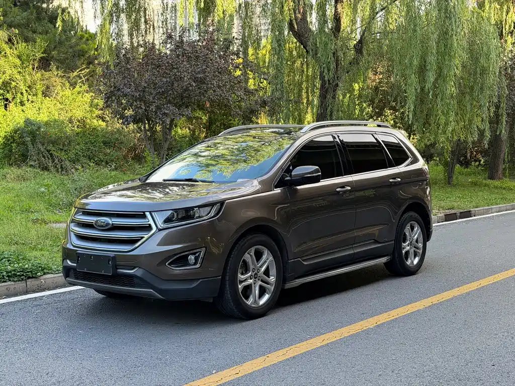 Ford Edge 2015