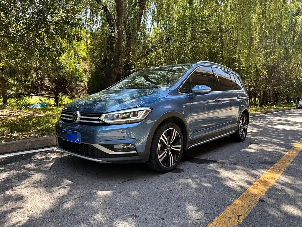 Volkswagen Touran 2021