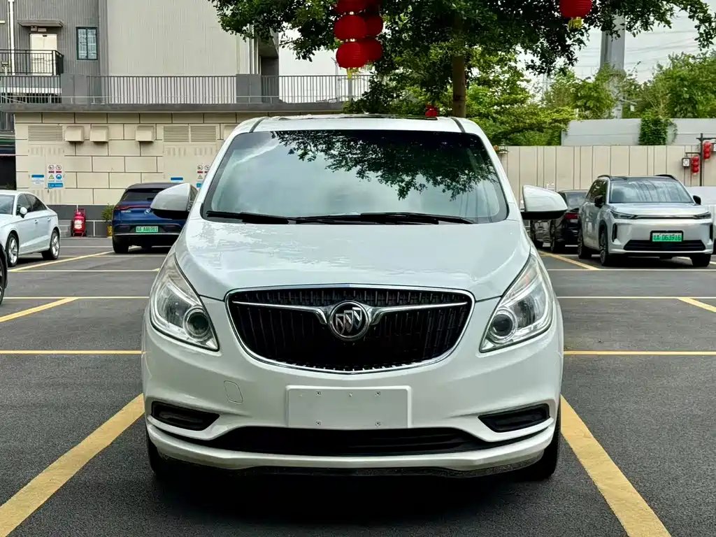 Buick GL8 2018