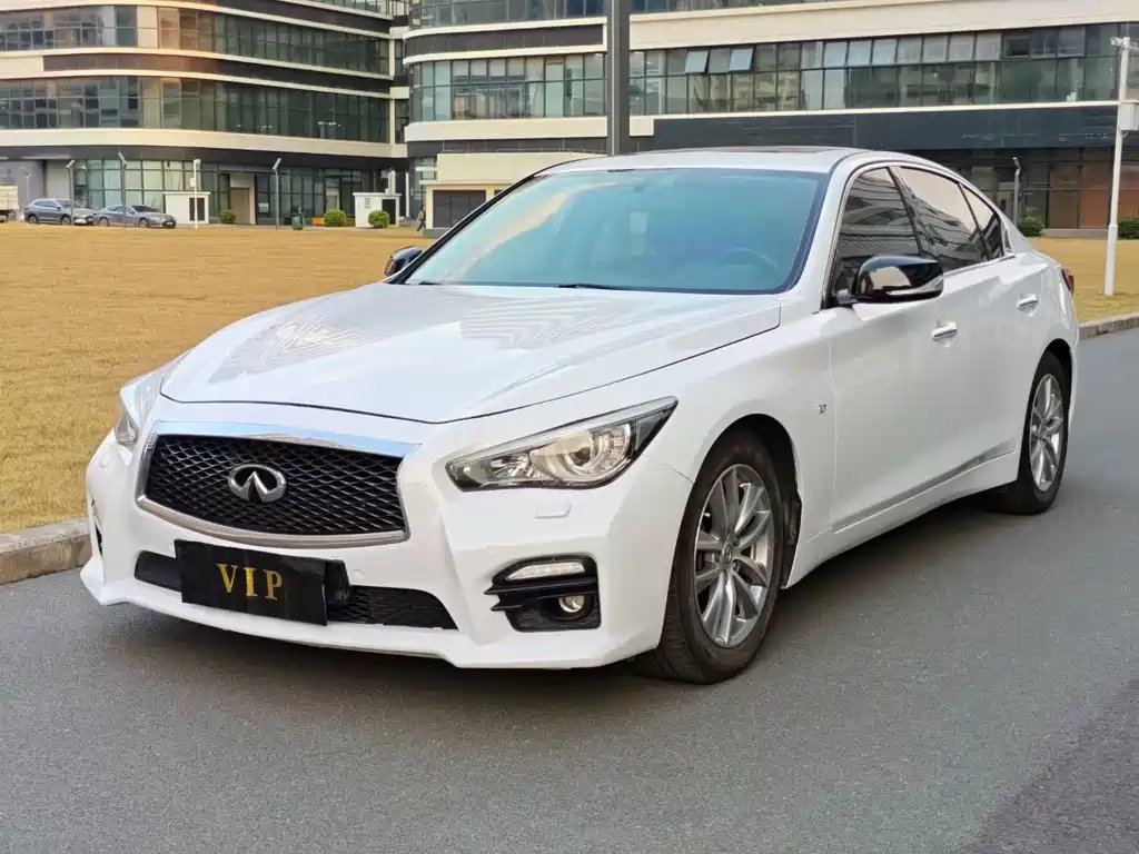 Infiniti Q50 2018