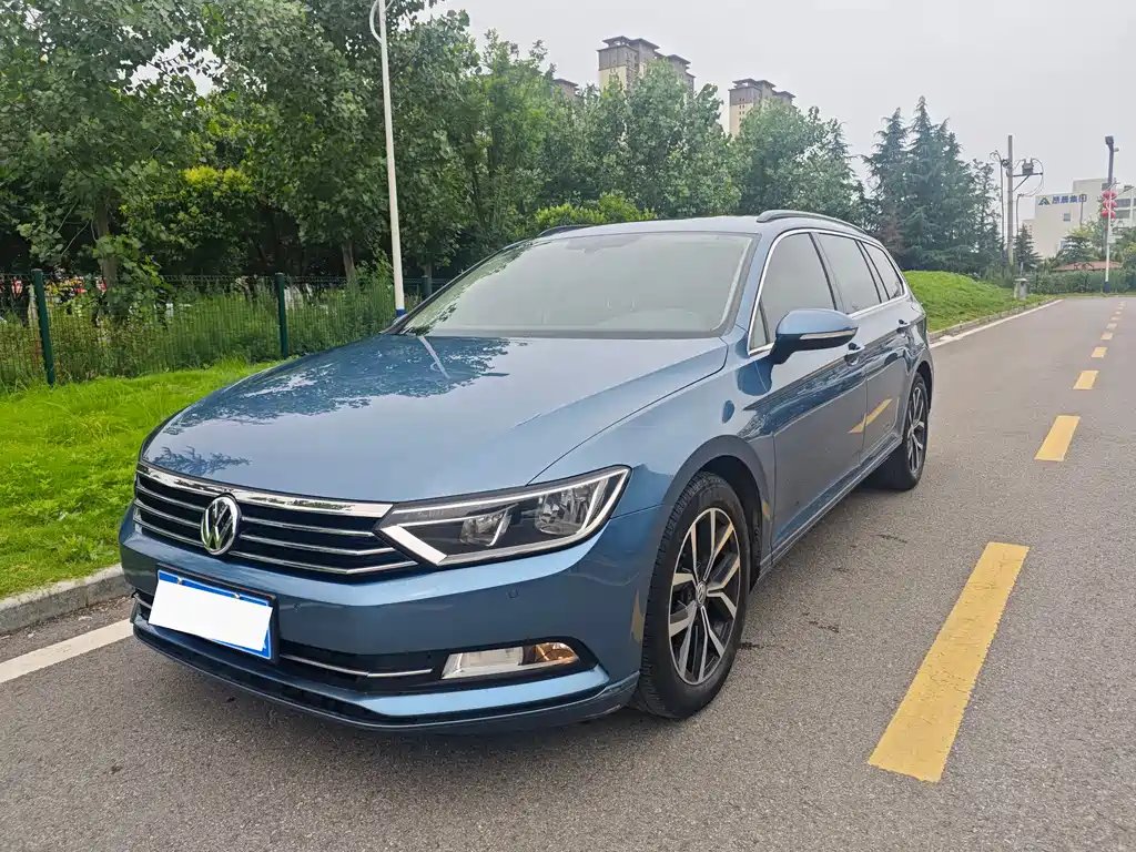 Volkswagen Viloran 2017