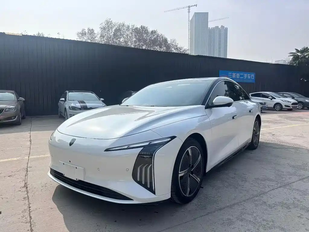 Fengxing Xinghai S7 2025