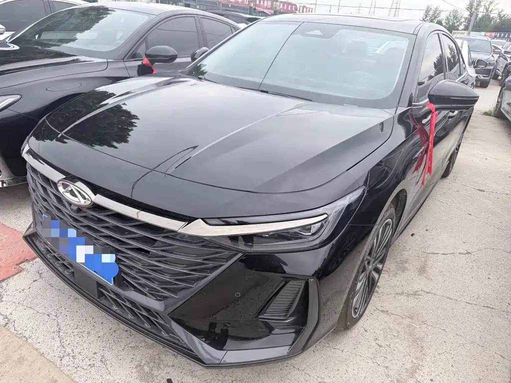Chery Arrizo 8 2025