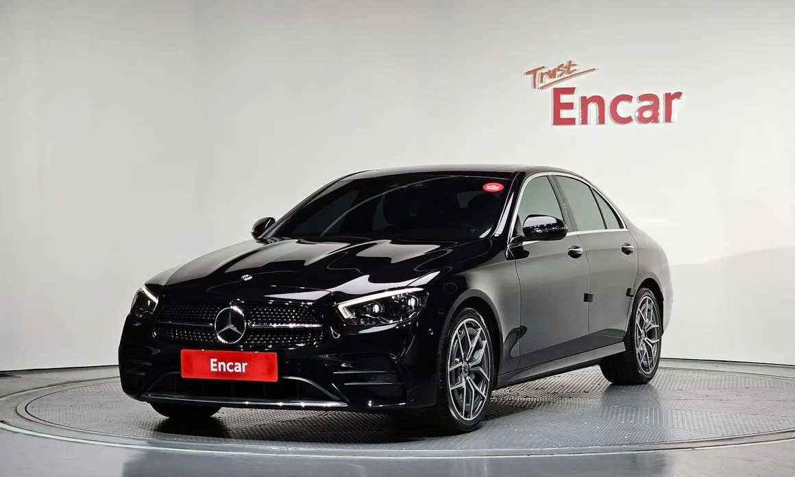 Mercedes-Benz E-Class 2021