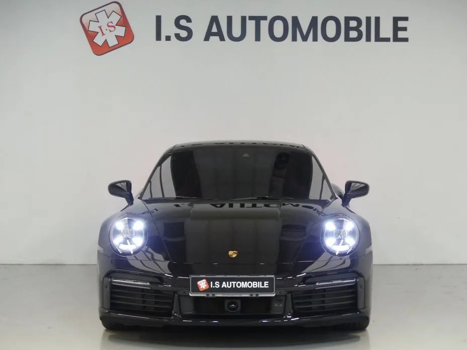 Porsche 911 2021