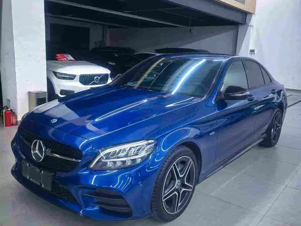 Mercedes-Benz C-Class 2021
