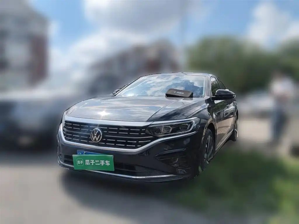 Volkswagen Passat 2022