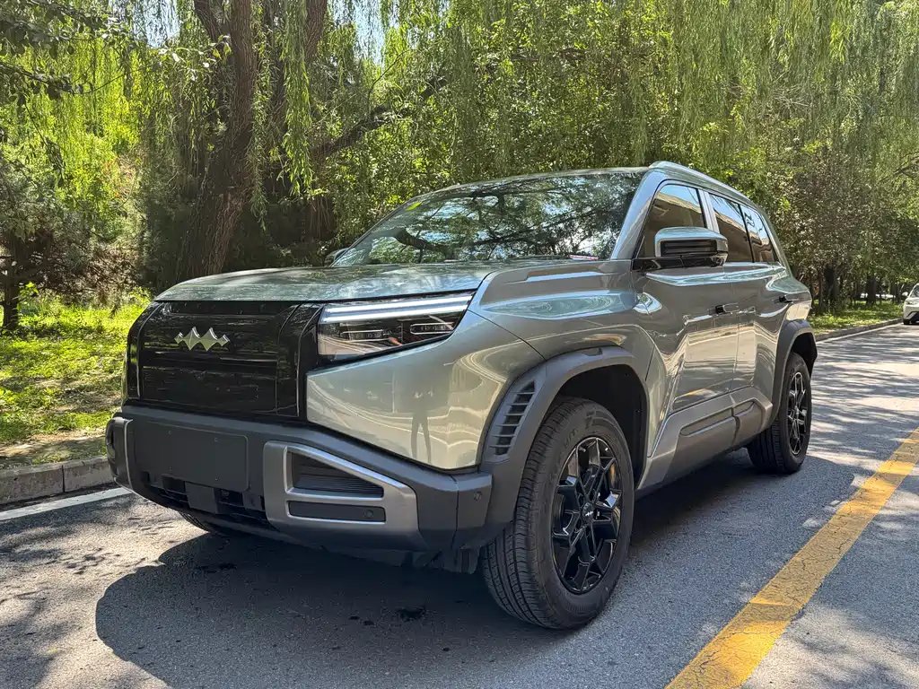 Fang Cheng Bao Titanium 3 2026