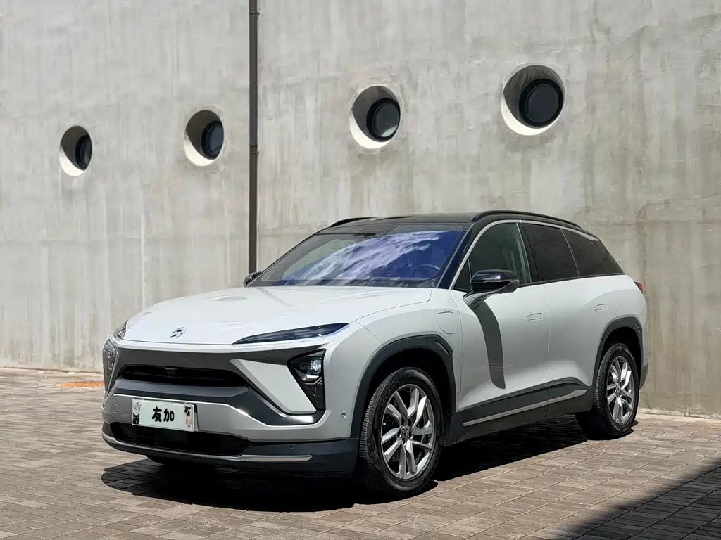 NIO ES6 2020