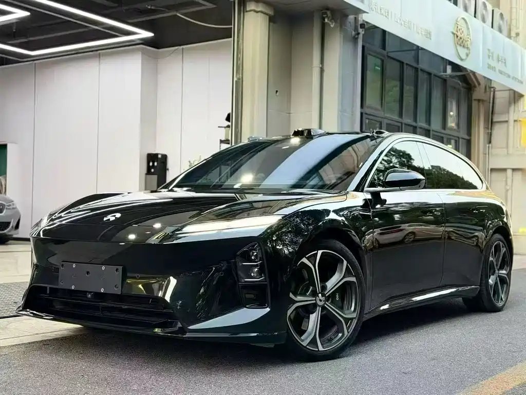NIO ET5T 2024