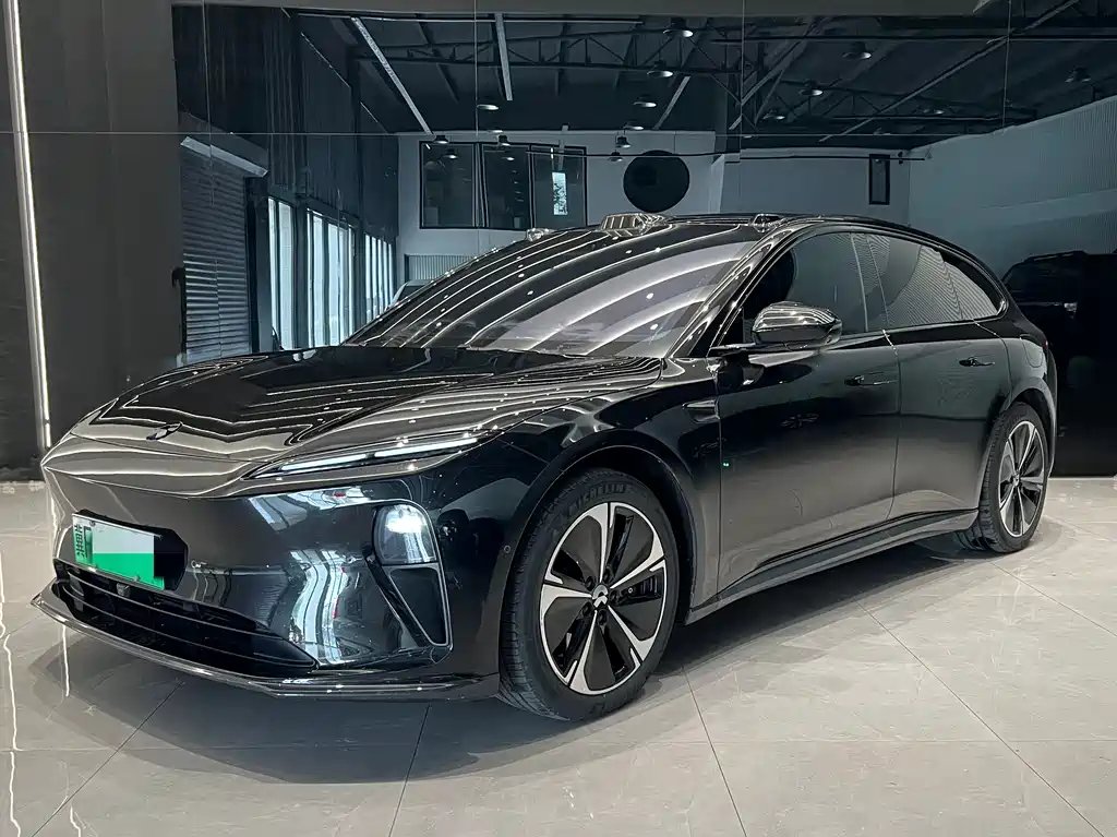 NIO ET5T 2025